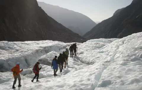 Derretimiento de glaciares pone fin a paseos en Nueva Zelanda 