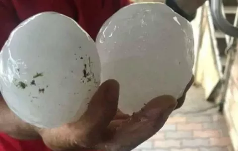 Granizo del tamaño de una naranja causó heridas a 18 personas en Italia