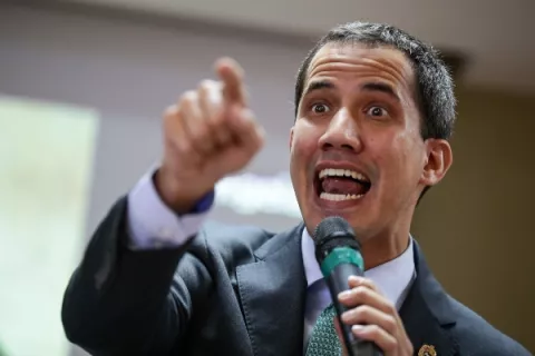 Juan Guaidó autorizará  uso de satélites para ubicar campamentos de grupos armados