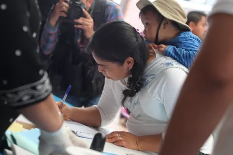 Misión de la OEA expresa preocupación por la violencia en los comicios en Guatemala