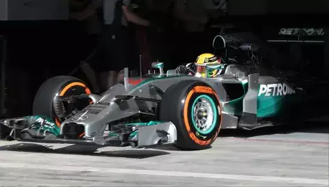 F1: Hamilton el mejor en la tercera jornada de pruebas en Baréin