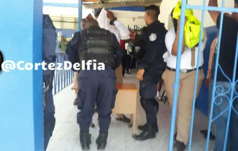 Estudiante fue herido de bala en el colegio Rufo A. Garay