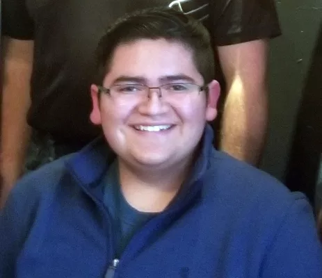 Estudiante muerto en Colorado fue tiroteado al tratar de detener a los atacantes