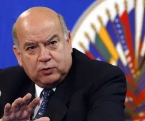 Insulza lamenta críticas de Maduro a OEA y ruptura entre Venezuela y Panamá