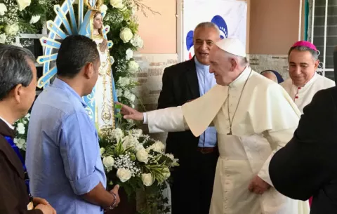 Papa Francisco: 'La indiferencia también hiere y mata'