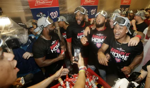 Howie Kendrick y un 'grand slam' que elimina a los Dodgers