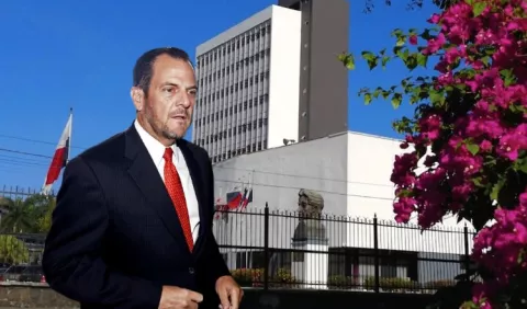 Citarán al contralor para que aclare 'negociados' que avaló en era Varela