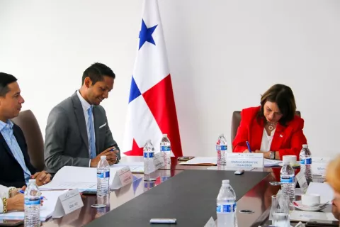 Ifarhu propone  modificar reglamento para otorgar préstamos educativos