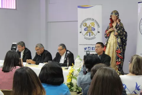 La Iglesia católica se siente avergonzada y hace llamado a la unidad sacerdotal