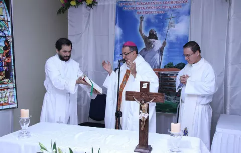Iglesia católica apoya iniciativa que establece la  identidad para los bebés fallecidos en el vientre materno