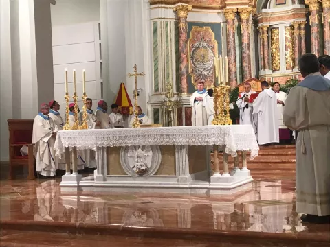 Iglesia no tiene preferencia por ningún candidato