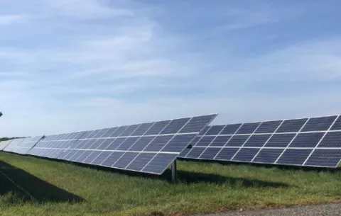 Parque solar Ikakos tendrá una potencia de 40 megavatios