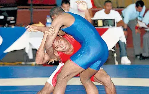 Luchadores,  listos para buscar el cupo a Londres 