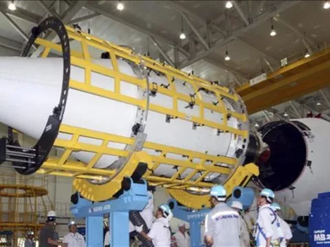 Investigan el posible robo de datos de su nuevo cohete espacial