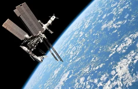 Lanzan satélites desde la estación Espacial Internacional