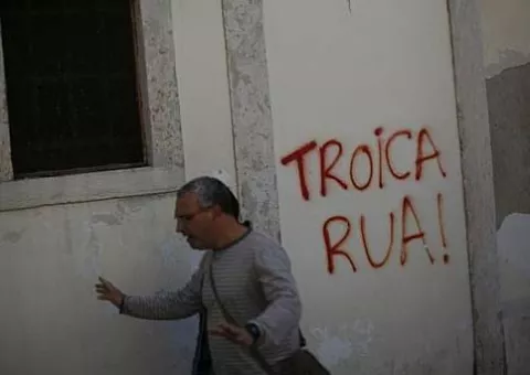 Escogieron "entroikado" como la palabra del año 2012