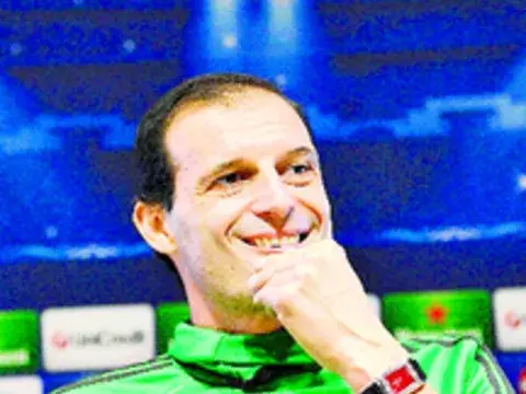Entrenador del Milan afronta con optimismo duelo ante el Barcelona 