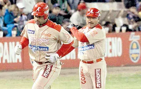Rivera empuja dos “rayitas” en su último juego de la campaña 