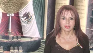 Senadora recibe felicitaciones por mandar a que "privaticen la p* madre que te parió"