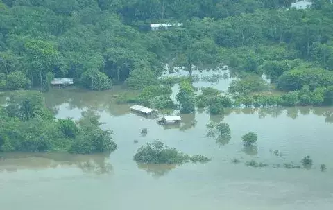  Al menos 71 muertos y miles de afectados causan lluvias en Centroamérica 