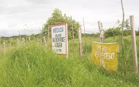 Pugna entre  gobernador y alcalde por relleno sanitario 