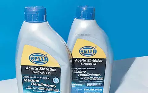 Lubricantes, luces, radios y accesorios  para el  2012 