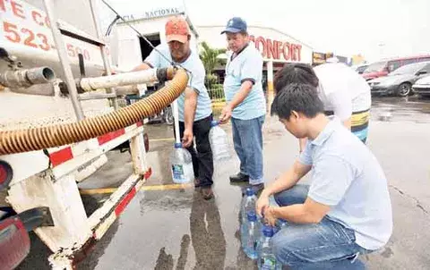 Gran parte de la ciudad    sin agua 