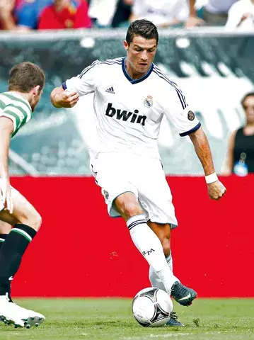 El Madrid empieza la defensa de su título 