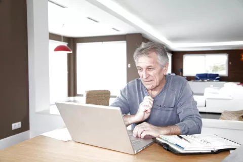 Advertencia a adúlteros: internet es chismosa y no olvida