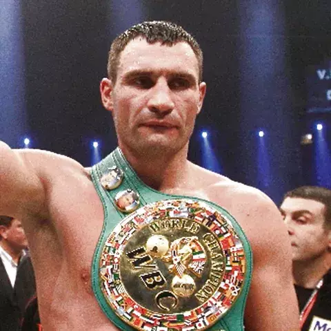 Klitschko tendrá una guerra en septiembre contra Charr       
