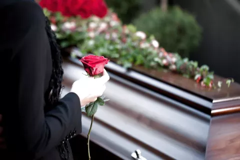 La memoria digital del difunto, última moda para los funerales