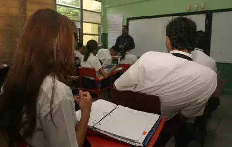 Cifras de fracasos denota falla en la transformación curricular: Rodríguez