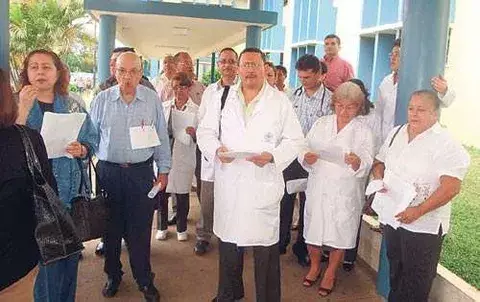 Continúa paro médico en rechazo al Proyecto 349 
