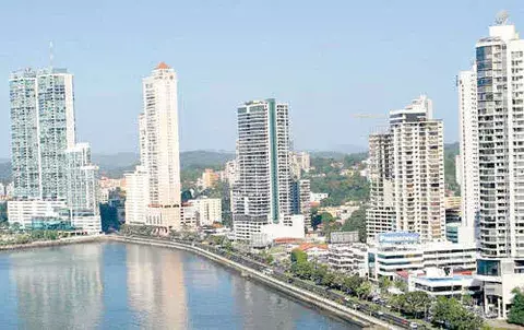 Francia ratifica acuerdo con Panamá 