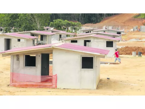   $65.2 millones   han destinado para subsidio de viviendas de interés preferencial este año    