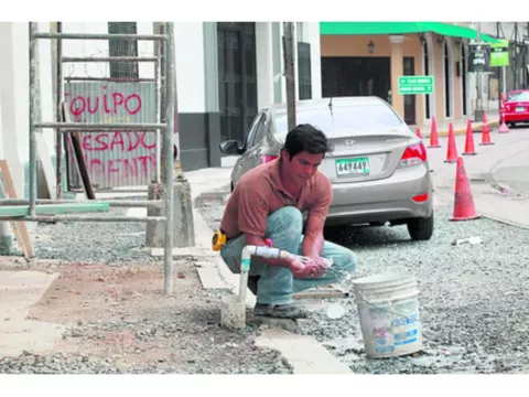 Más de 100 mil medidores para  Panamá y Colón 