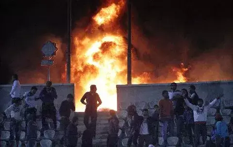 La prensa egipcia se tiñe de luto por la "masacre de Port Said"