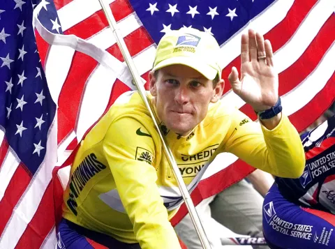 Biblioteca de Sídney cambia libros de Lance Armstrong a la sección de ficción