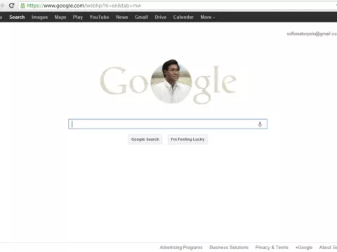 Logo con la imagen de César Chávez en buscador de Google causa polémica