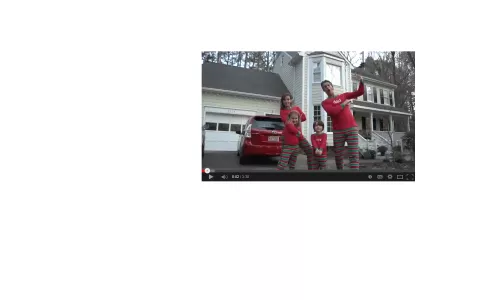 Video-carta navideña de familia se vuelve viral