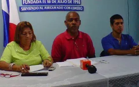 Anfacss anuncia piqueteos y un paro escalonado para mañana