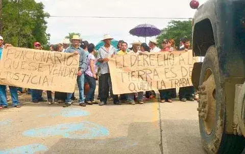 Campesinos de Herrera denuncian venta de tierras 