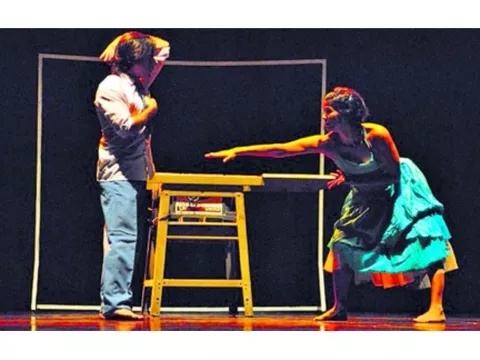 Se aprecia colectiva de Danza  Nána +Na, Panamá 
