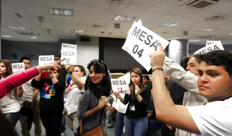 Un 70 por ciento de los venezolanos en España votaron poco antes de cierre