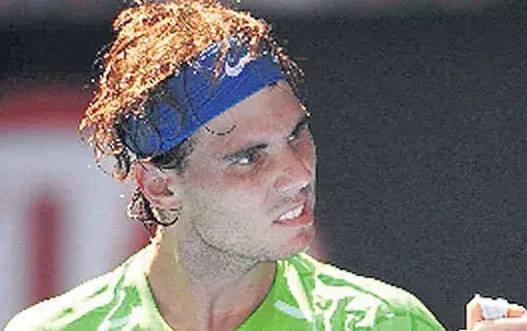 Nadal avanza al derrotar a T. Haas 
