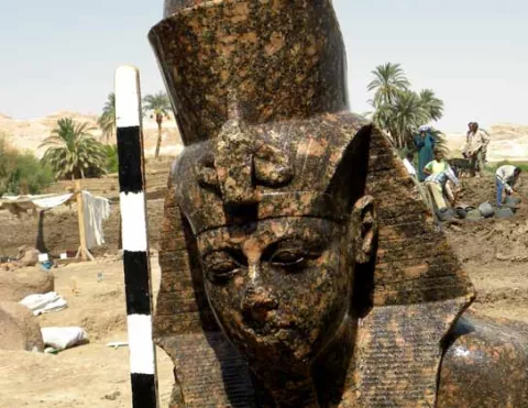 Hallan una estatua de una diosa de hace más de 3,000 años