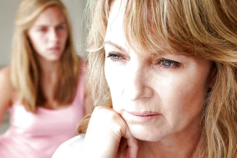La menopausia es vinculada con problemas cognitivos, según estudio