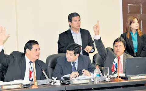 Diputados devuelven el crédito aprobado para los terrenos en Chilibre    