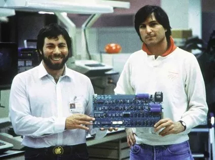 Se subastan los orígenes de Apple