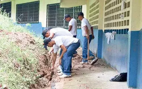 Fuertes sanciones para propietarios de los lotes baldíos 